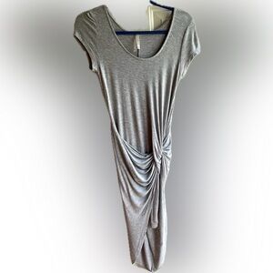 🌻SOLD🌻Grey jersey dress.